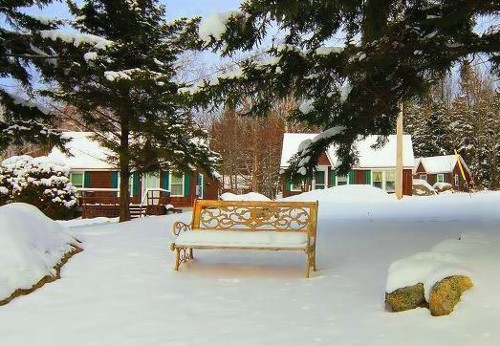 NH White Mountains Cottages.